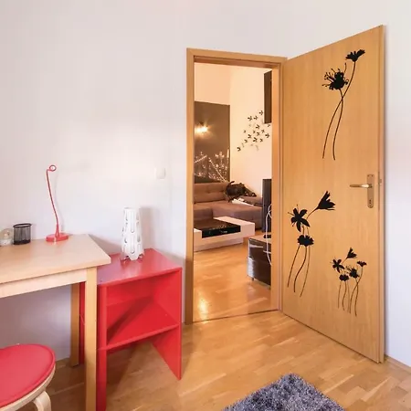 Two-bedroom In Umag