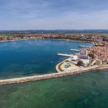 Two-bedroom In Daire Umag